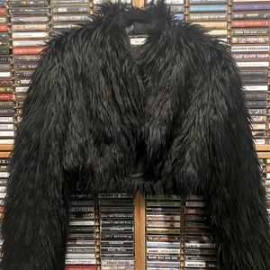 Cropped faux fur jacket